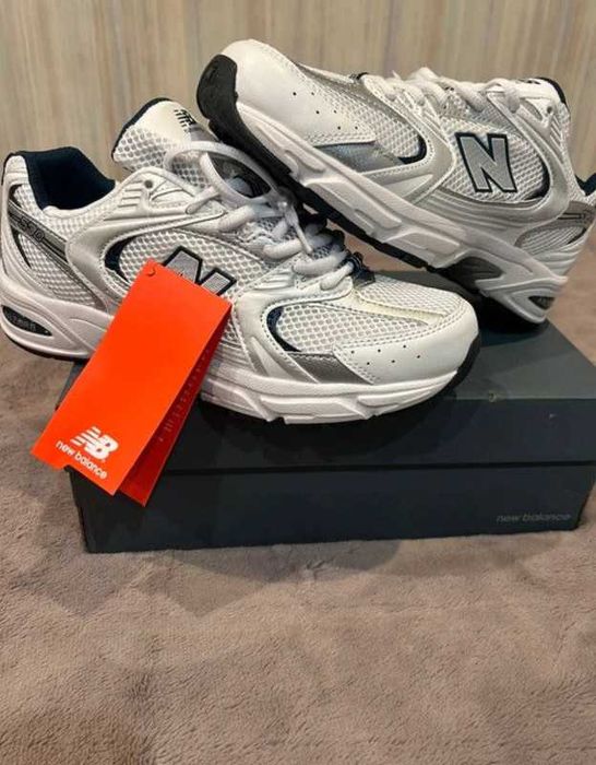 Buty do biegania damskie New Balance, białe i niebieskie, rozmiar 38