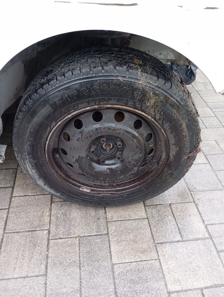 Opony Firestone VANHAWK2 2015/65/R16 C z felgami Jumpy lll