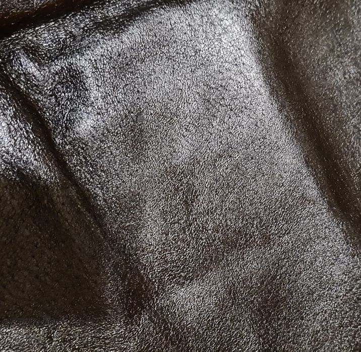 Натуральная кожа , шкурки