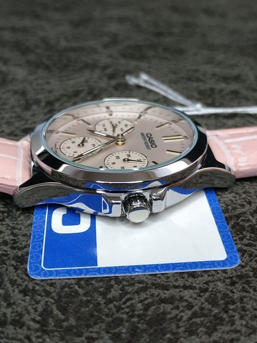 Женские часы Casio LTP-V300L-4A Оригинал Гарантия Годинник Касио