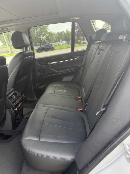 BMW X5 xDrive35i      2016