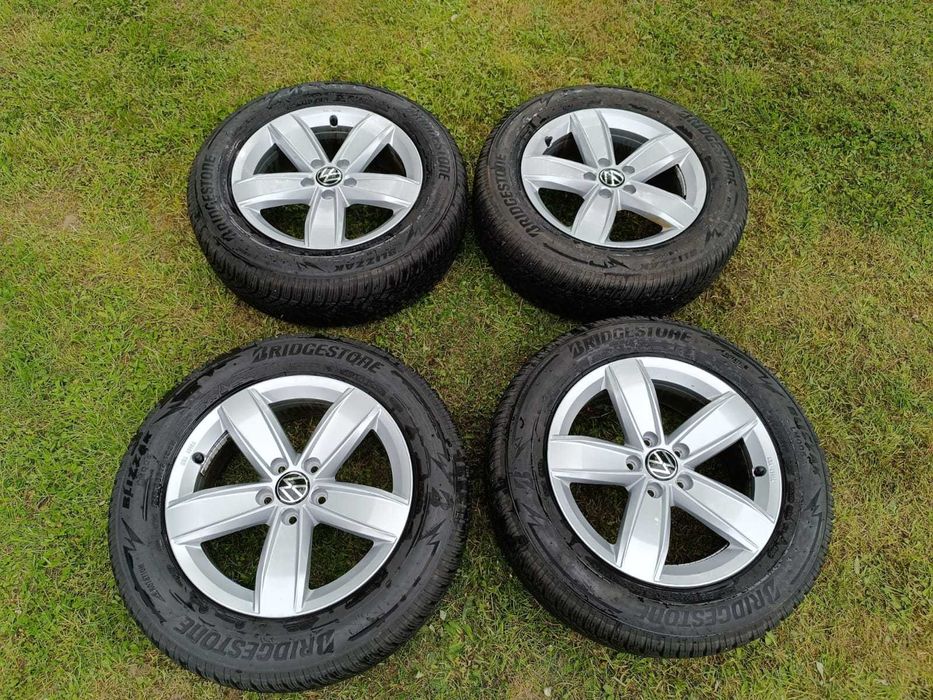 Koła zimowe Tiguan II / Passat B7 R17 – Blizzak LM005 215/65 R17