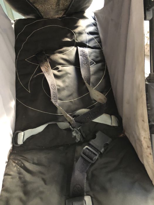 Carrinho de passeio de crianca