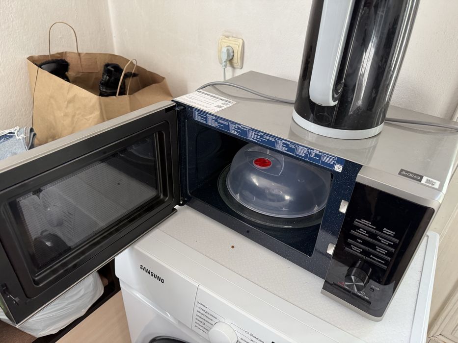 Мікроволновка Samsung