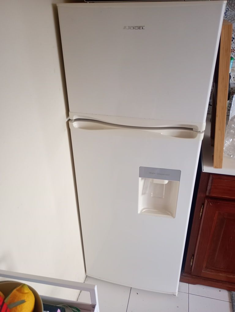 Frigorífico combinado Jocel
