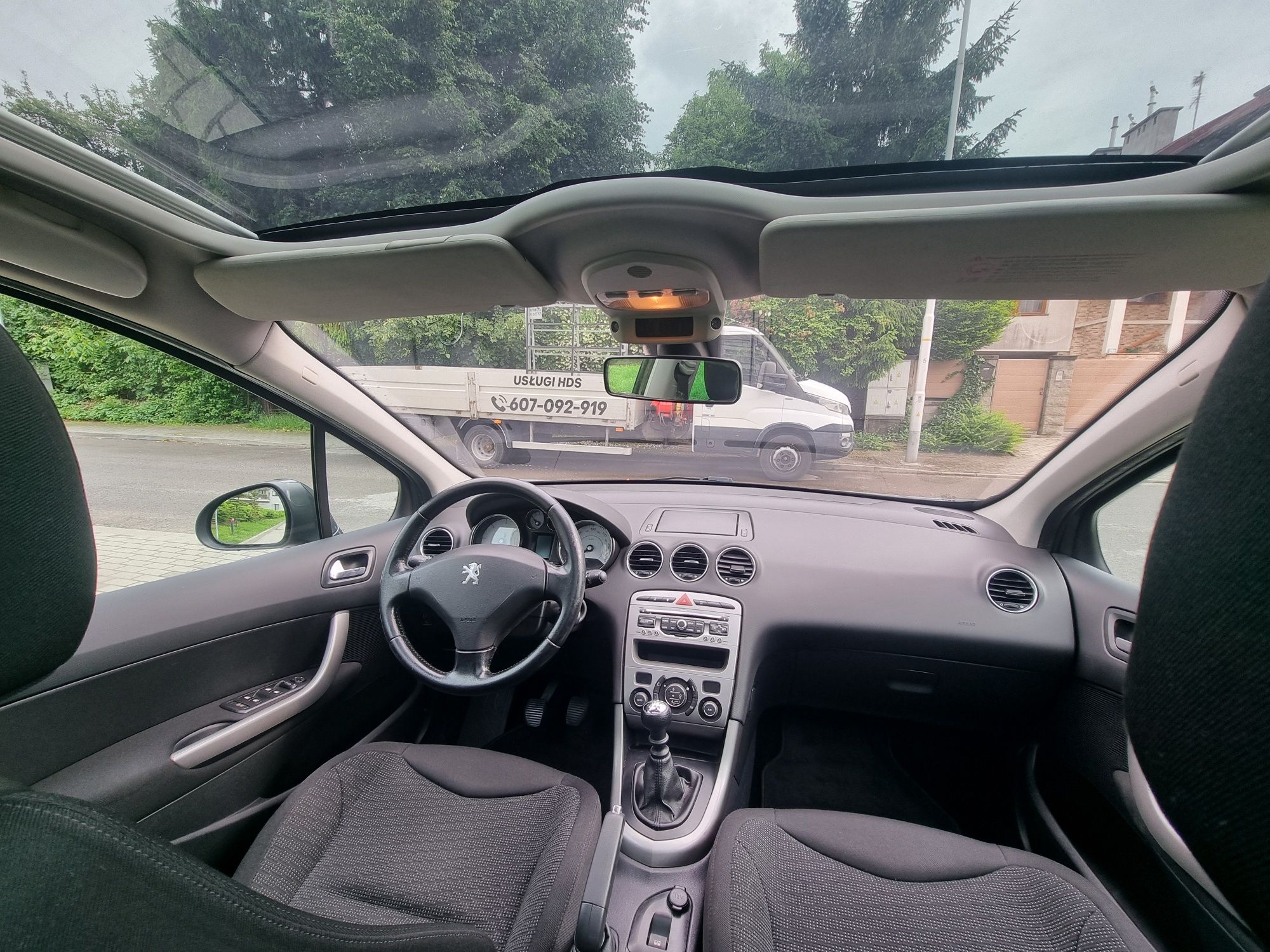 Peugeot 308 SW 1.6 HDI / Szklany dach / Nawigacja
