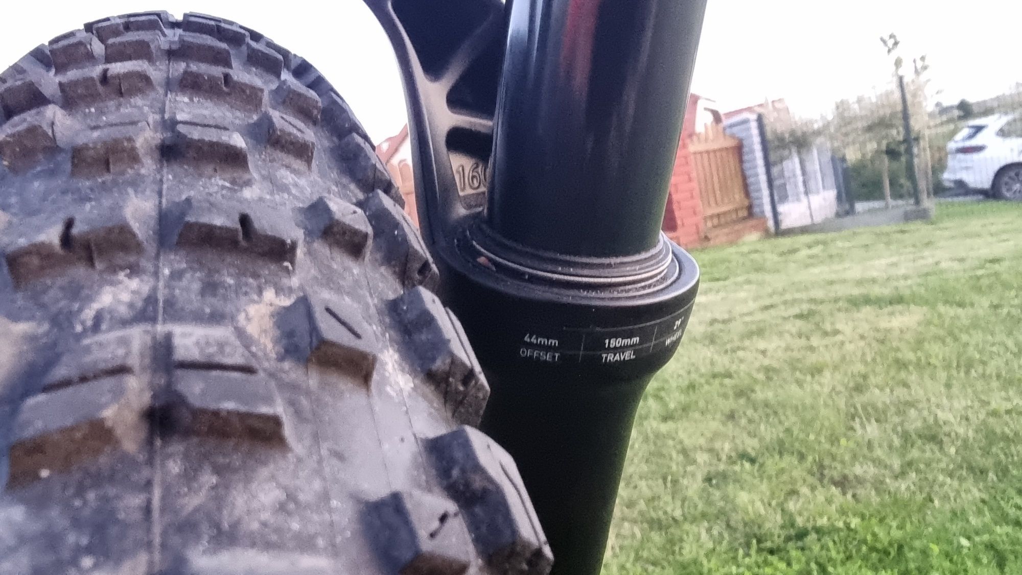 Rower elektryczny Ghost eriot trail essensial jak nowy 148km XL