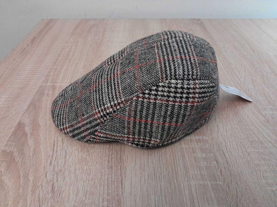 Nowa czapka z płaskim daszkiem, Retro_krateczka rozm. 57 (szara) UC_II