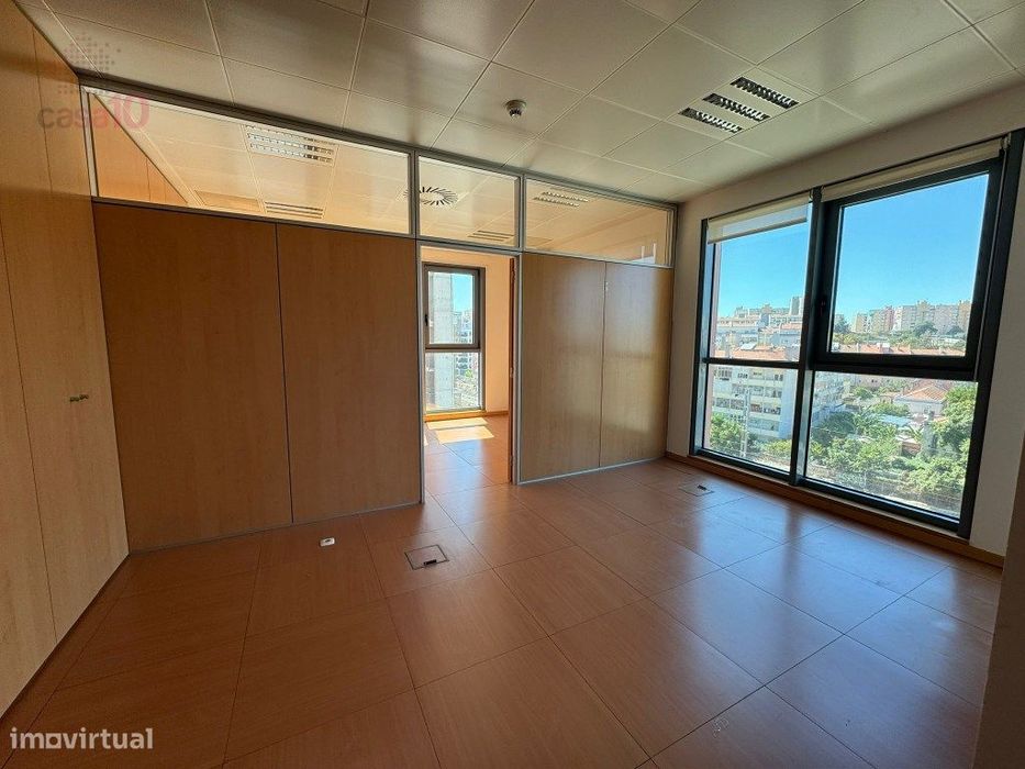 Excelente escritório para venda no Edifício Panoramic, Lisboa
