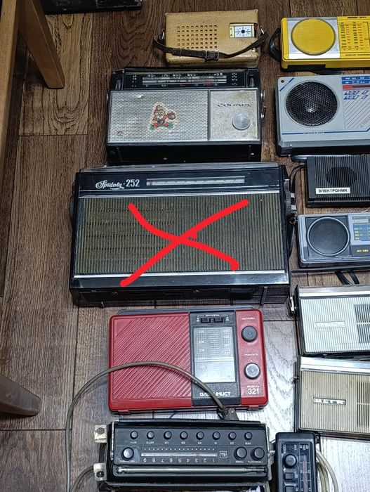 Радиоприёмник Соната, Вега, Альпинист,Сокол