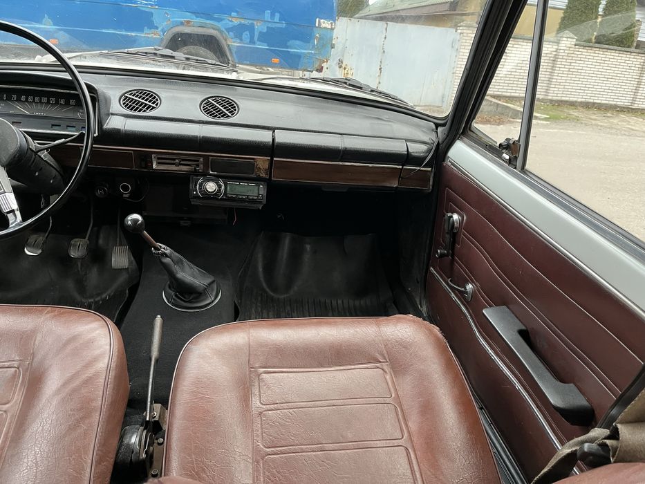 Продам автомобиль Ваз 21011