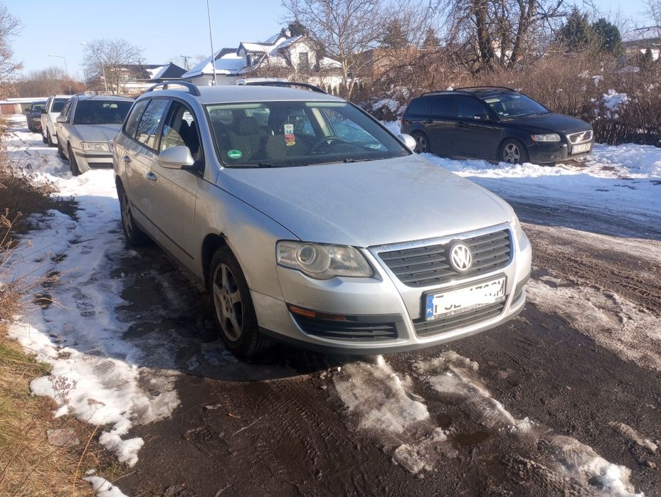 VW passat B6 - zderzak przód maska lampa czesci