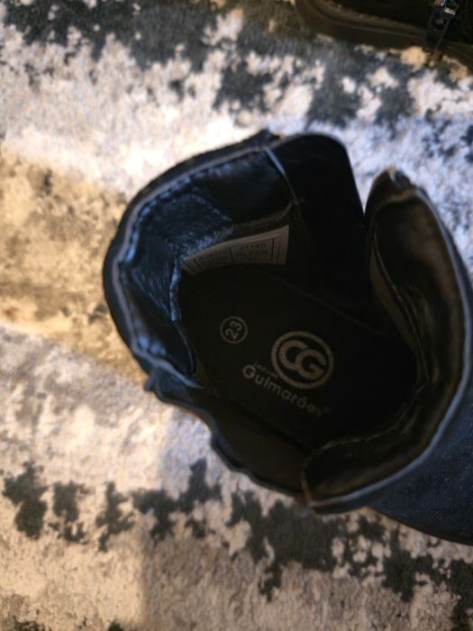 Bota Criança como nova