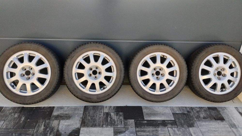 Felgi  16 cali 5x100 + opony zimowe VW golf IV