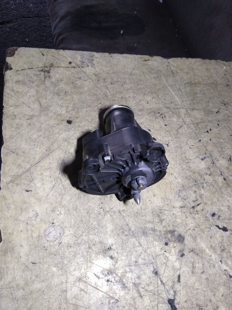 Nastawnik klap kolektora BMW 2.0d N47 E60 E61 e87 E90 E91