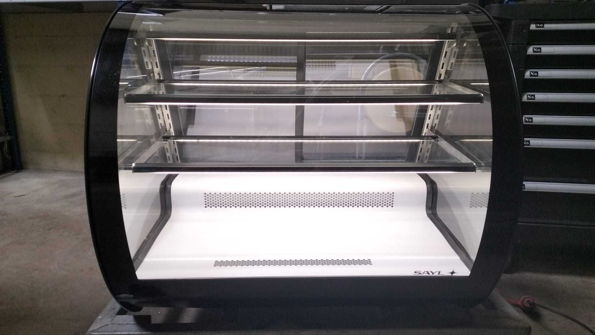Vitrine Refrigerada Sayl Mod. VV