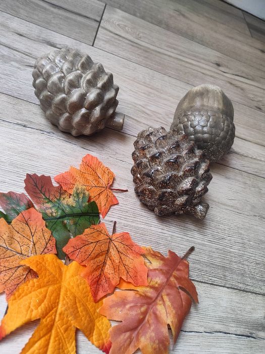 Szyszki żołędzie dekoracje jesienne ozdoba jesień
