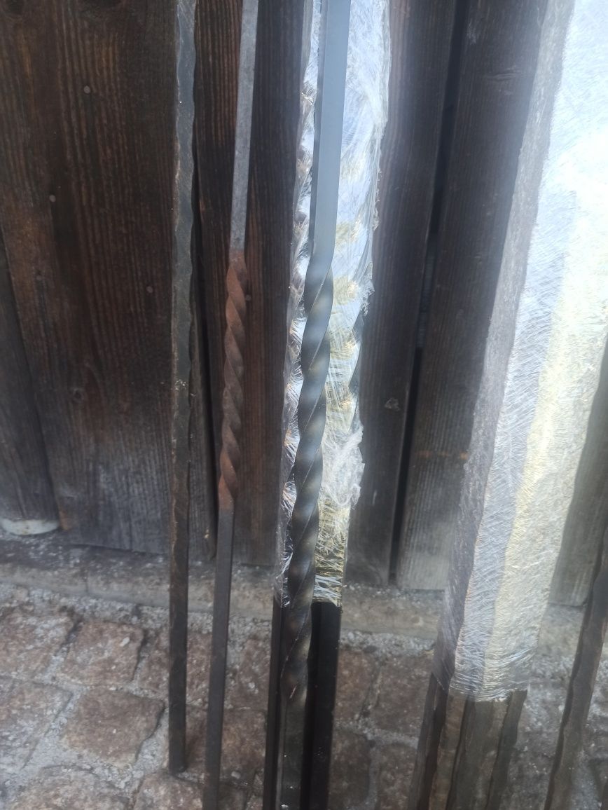 Kute elementy do balustrad