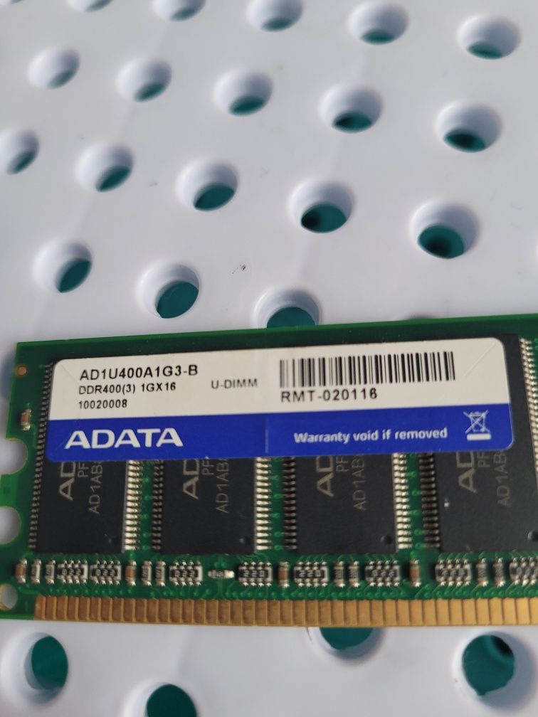 Pamięć RAM Adata DDR 400 MHz 1GB AD1U400A1G3-B