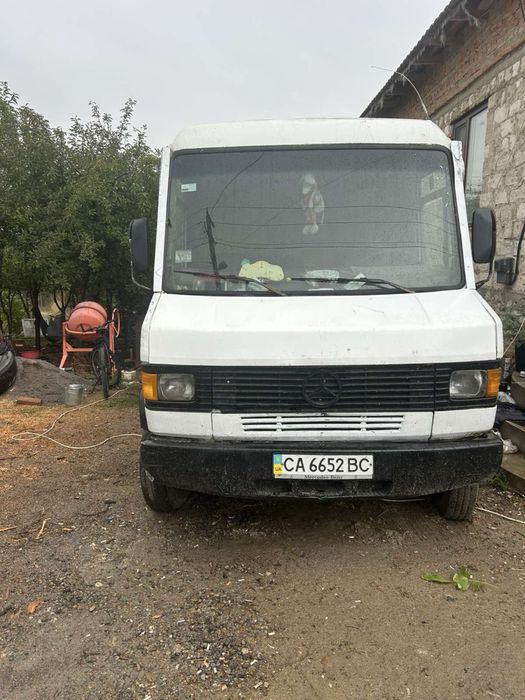 Продам Mersedes Rex 709 4.0 дизель