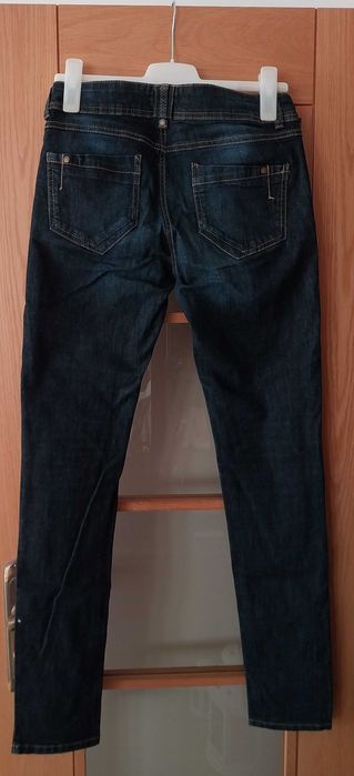 Calças jeans escuro straight fit