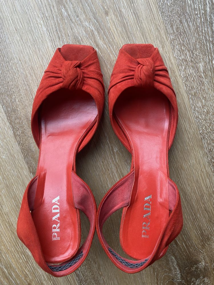 Босонжки туфли  Prada