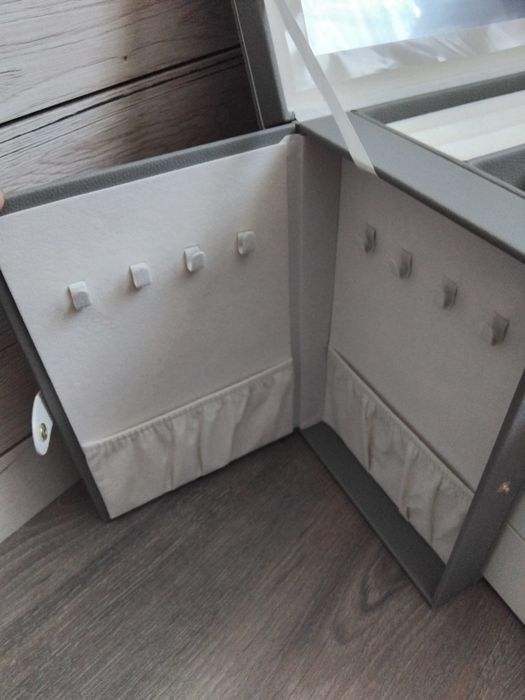 Шкатулка скринька для прикрас