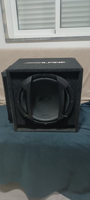 Subwoofer 12pol Alpine 800Rms Módulo amplificador da Sony 1000w.
