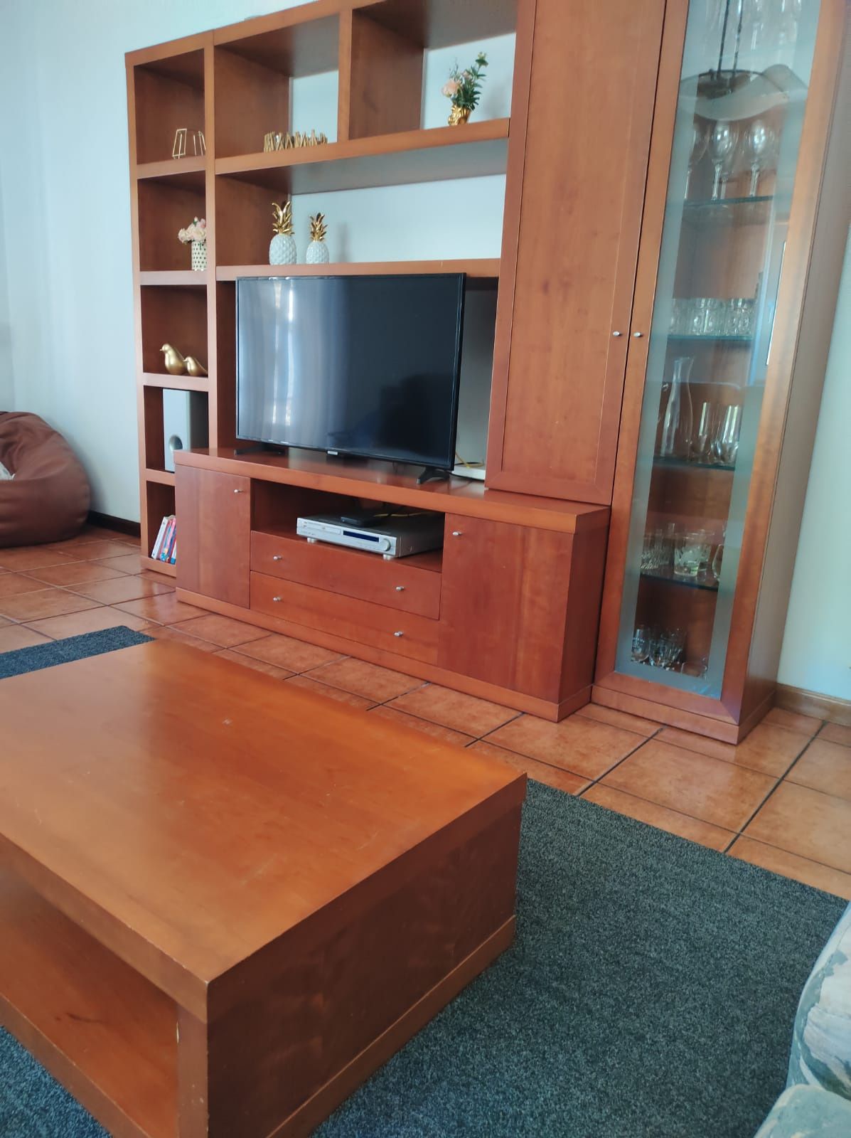 Móvel TV e mesa centro