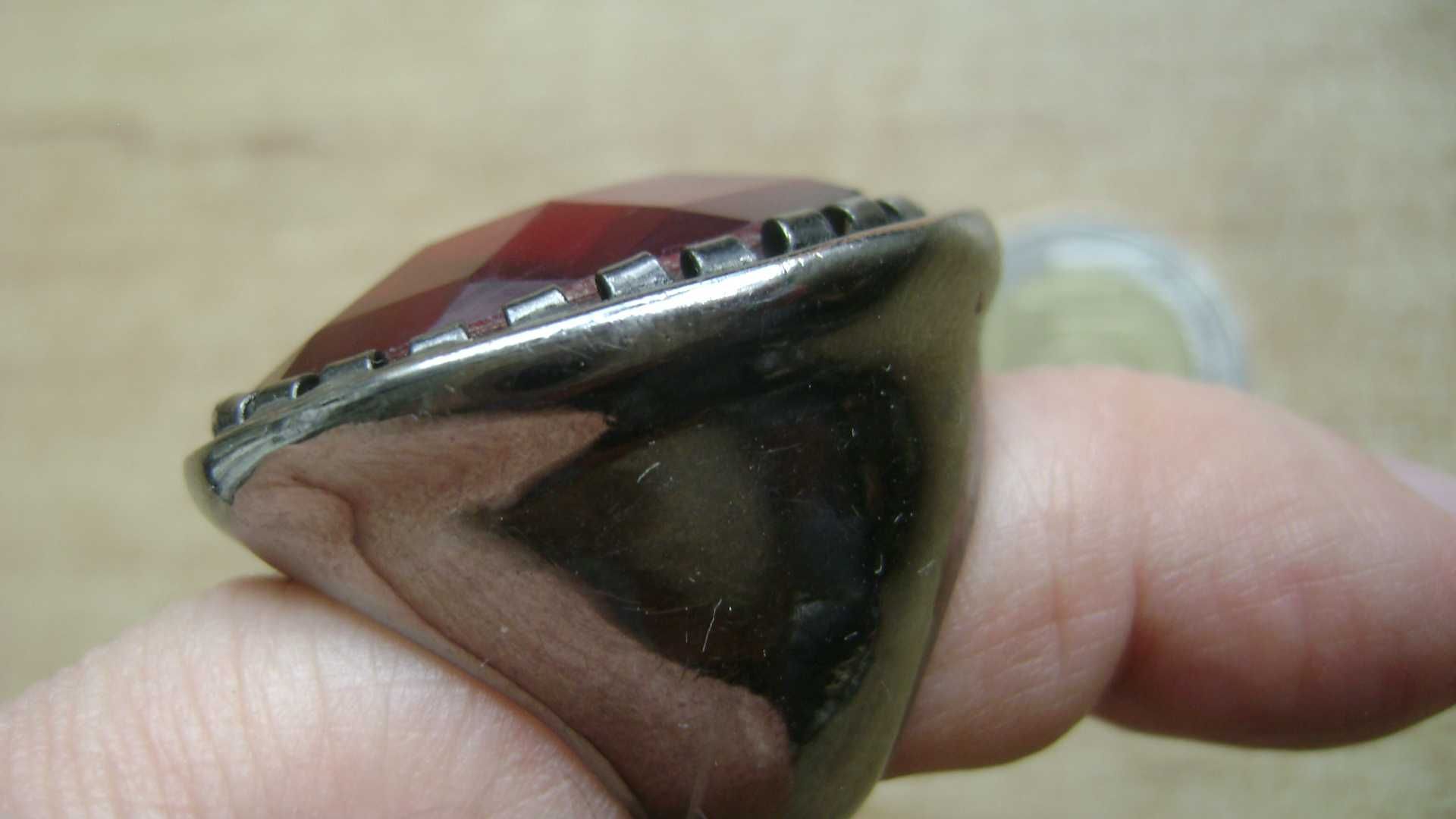 Starocie z PRL - Biżuteria = Pierścień Czarodziejki, rozmiar 16 mm