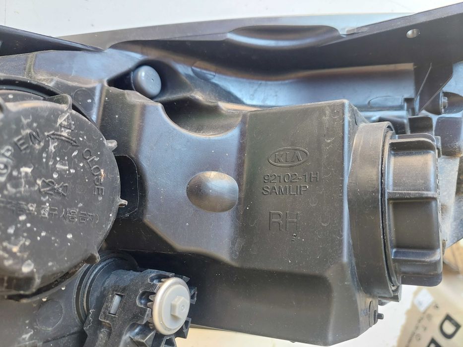 farol drt kia ceed