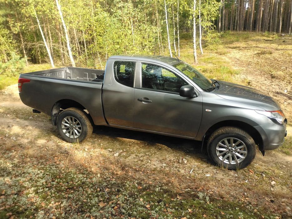 Mitsubishi L200 Mitsubishi L200 2,4D