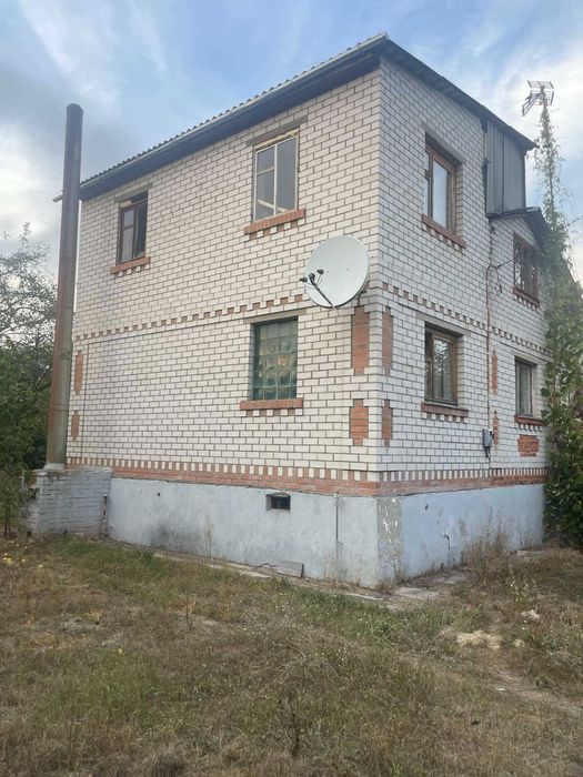 Будинок-дача в садовому товаристві Станишівка