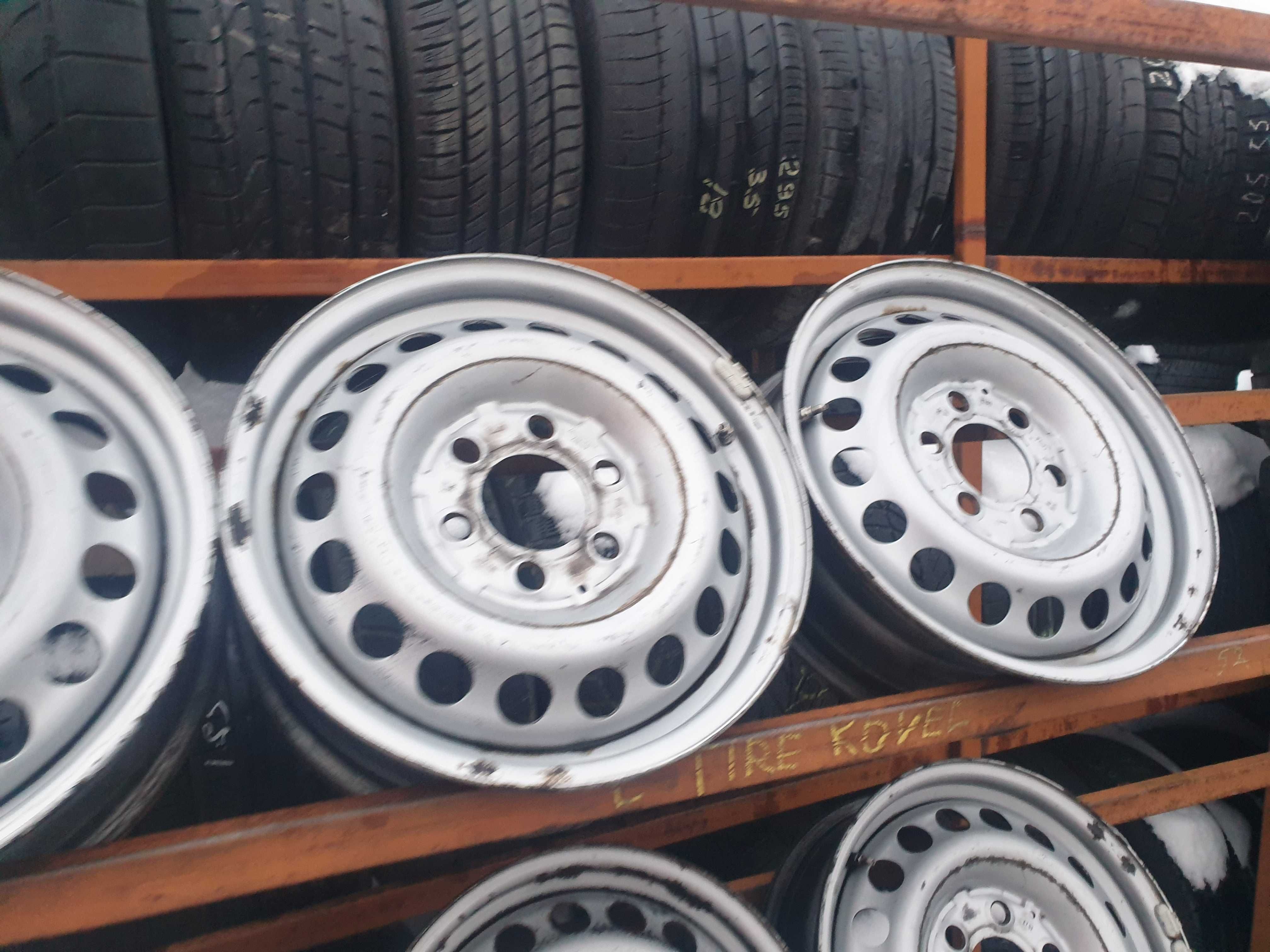 Металеві диски VW Crafter 6/130 R16 5,5J ET51.