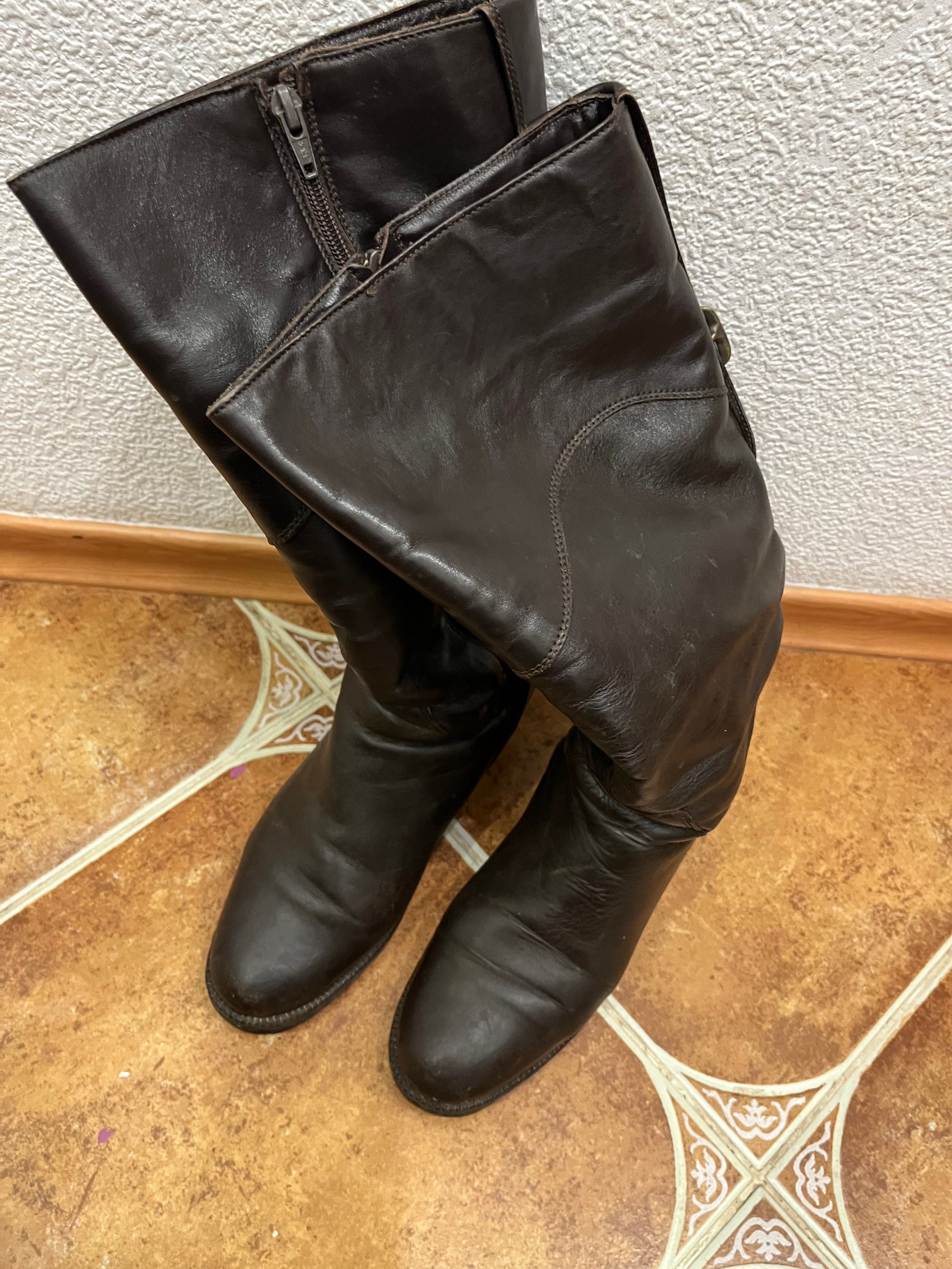 Шкіряні коричневі зимові жіночі черевики 39 розмір