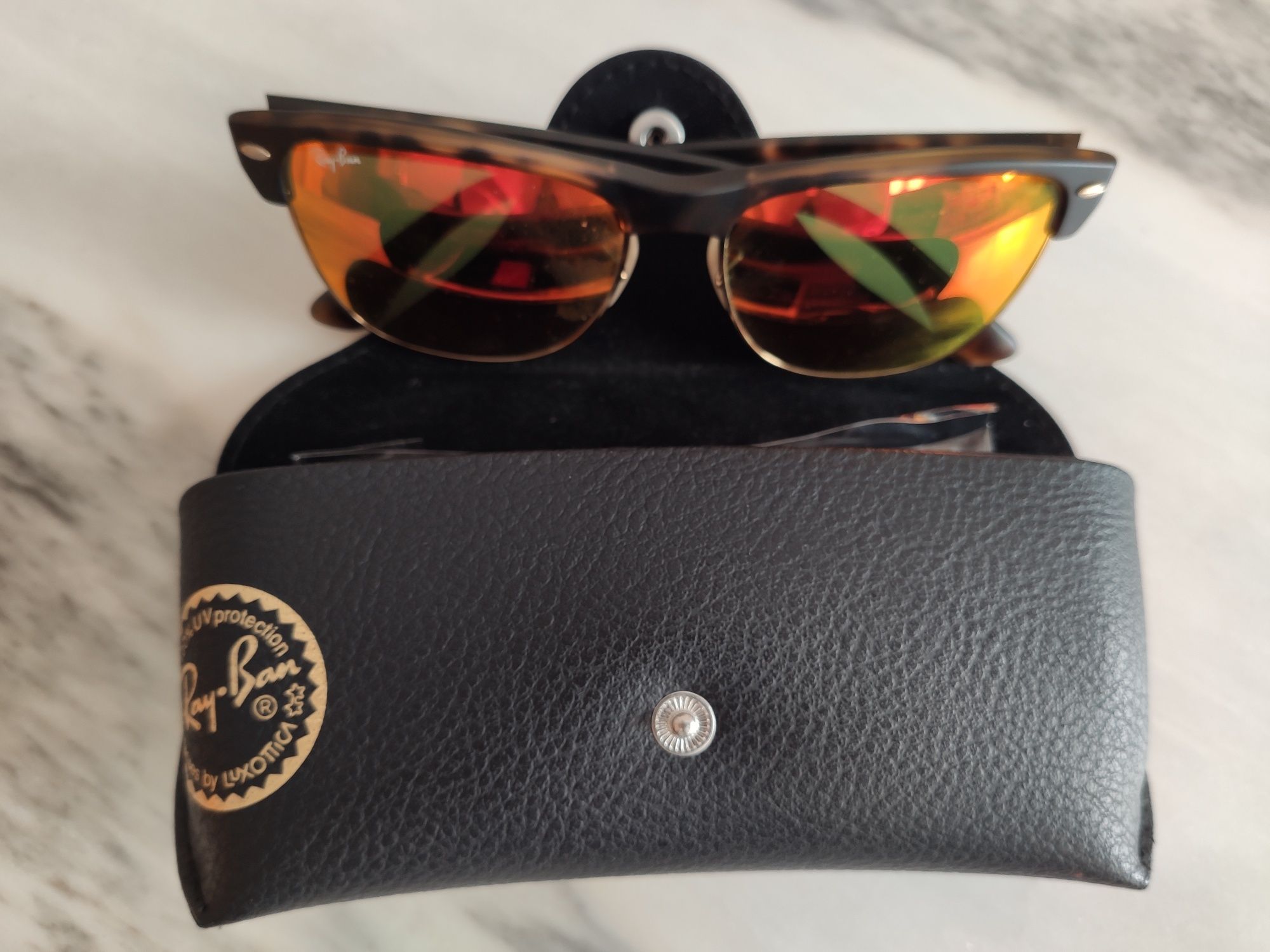 Rayban Clubmaster RB4175