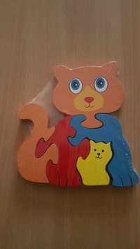 Drewniane puzzle dla dzieci kotek