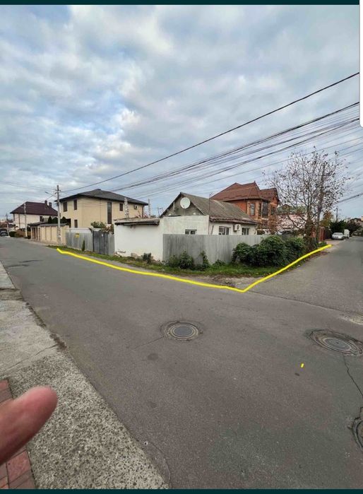 Продам угловой участок с домом 3/4 сотки