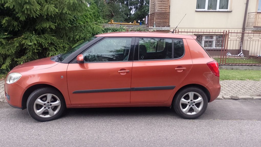 Skoda Fabia 1.6 MPI 2009r AUTOMAT
