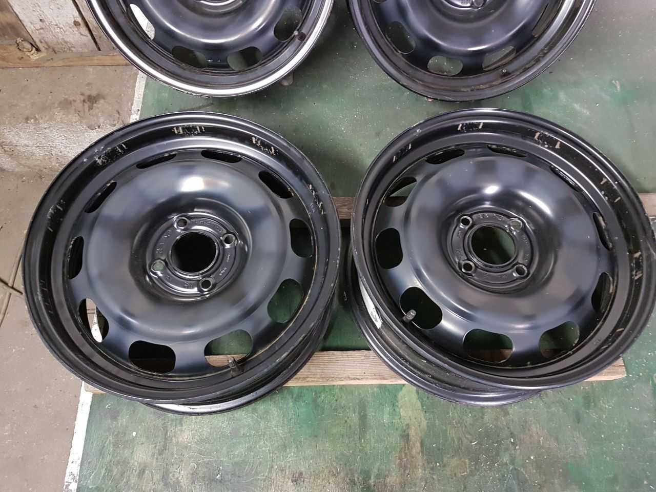 Felgi stalowe R16 4x108 6,5JX16H2 ET 38 Opel Corsa Peugeot 208