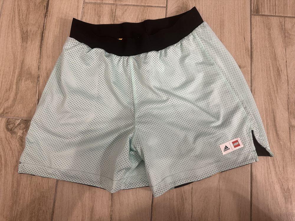 Adidas x Lego dwustronne szorty spodenki
