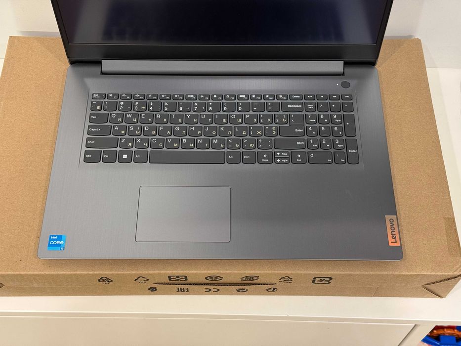 Ноутбук 17.3" IPS Intel i3-1315U 16GB/256GB Lenovo Ideapad 3