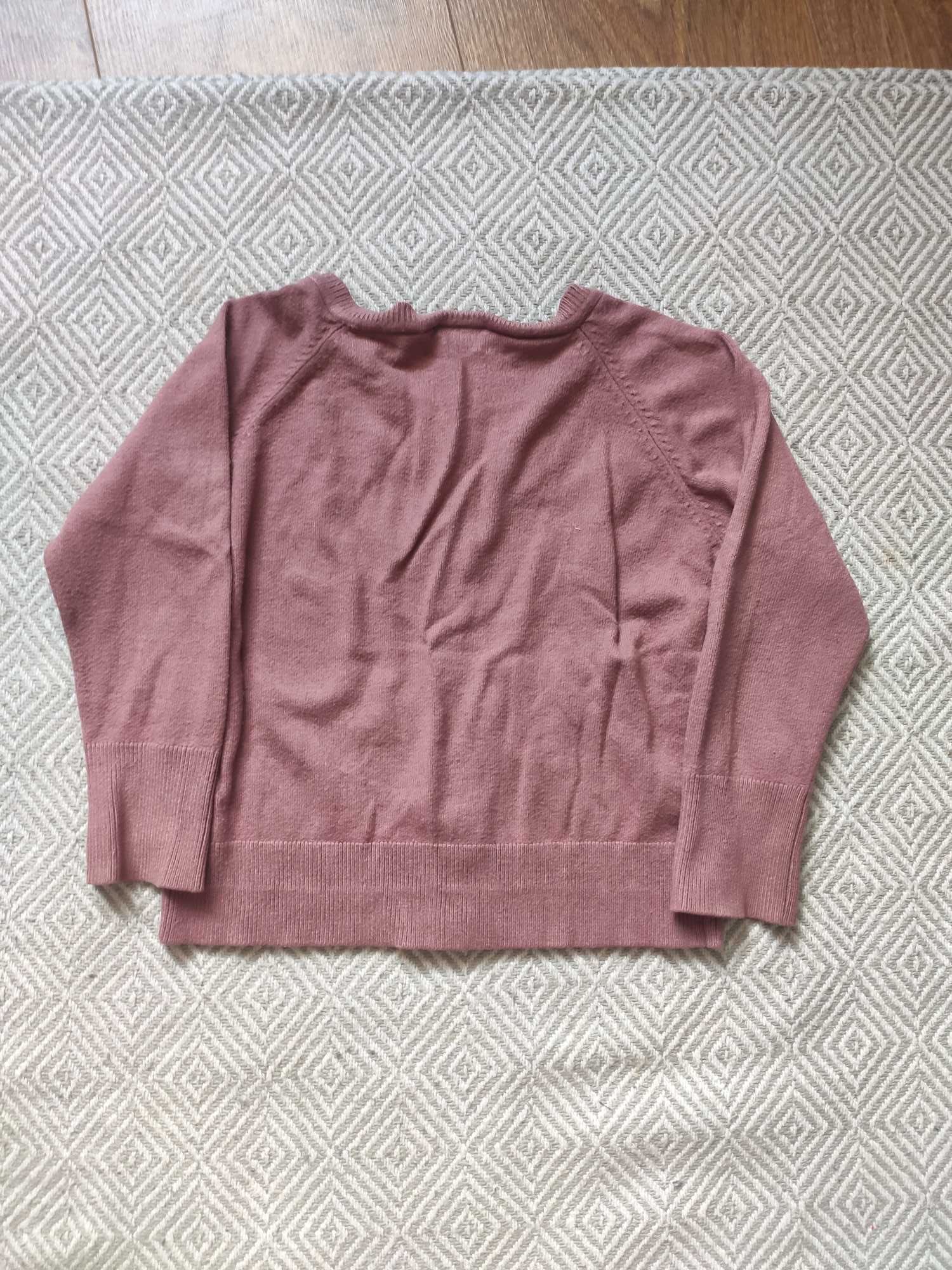 Brązowy sweter rozmiar 104 dla dziewczynki