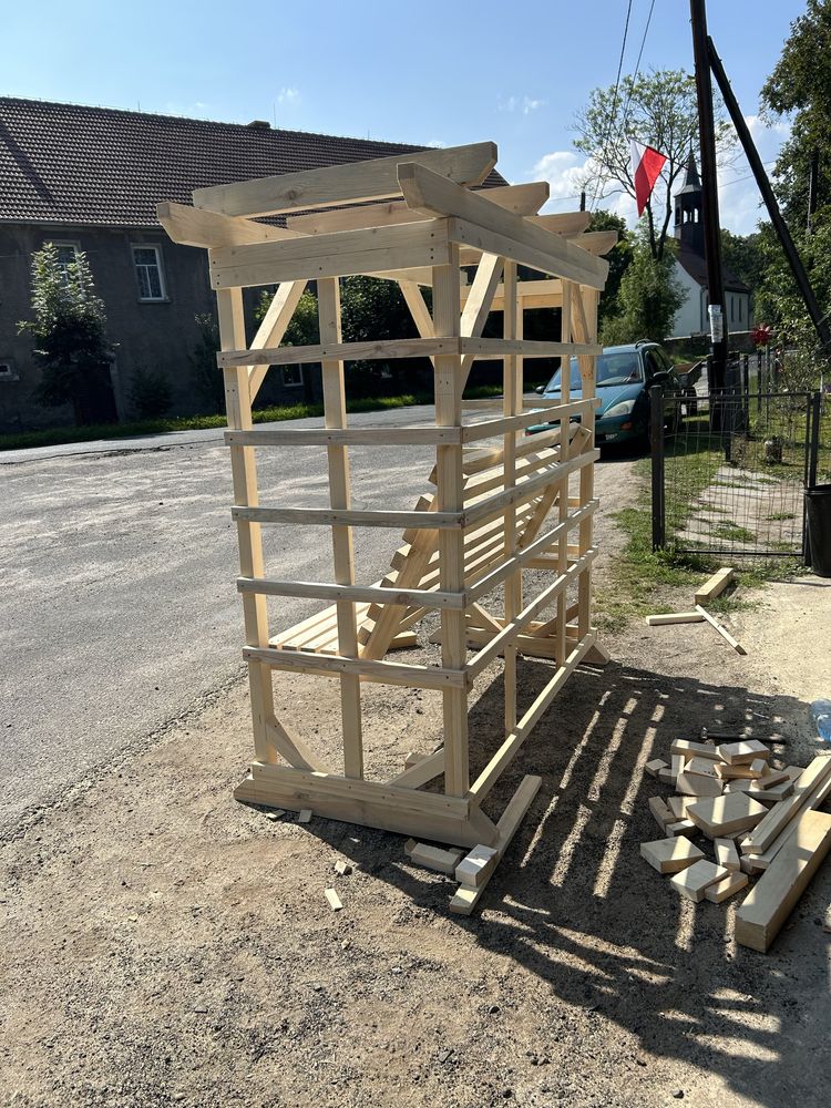 Meble ogrodowe ławka z perolami pergole komplety mebli stół piknikowy