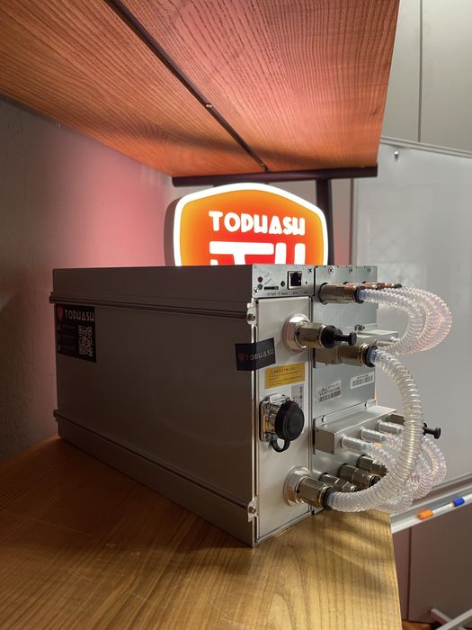 Асік-майнер Bitmain Antminer S21 XP Hydro 473Th 380V asic гідро