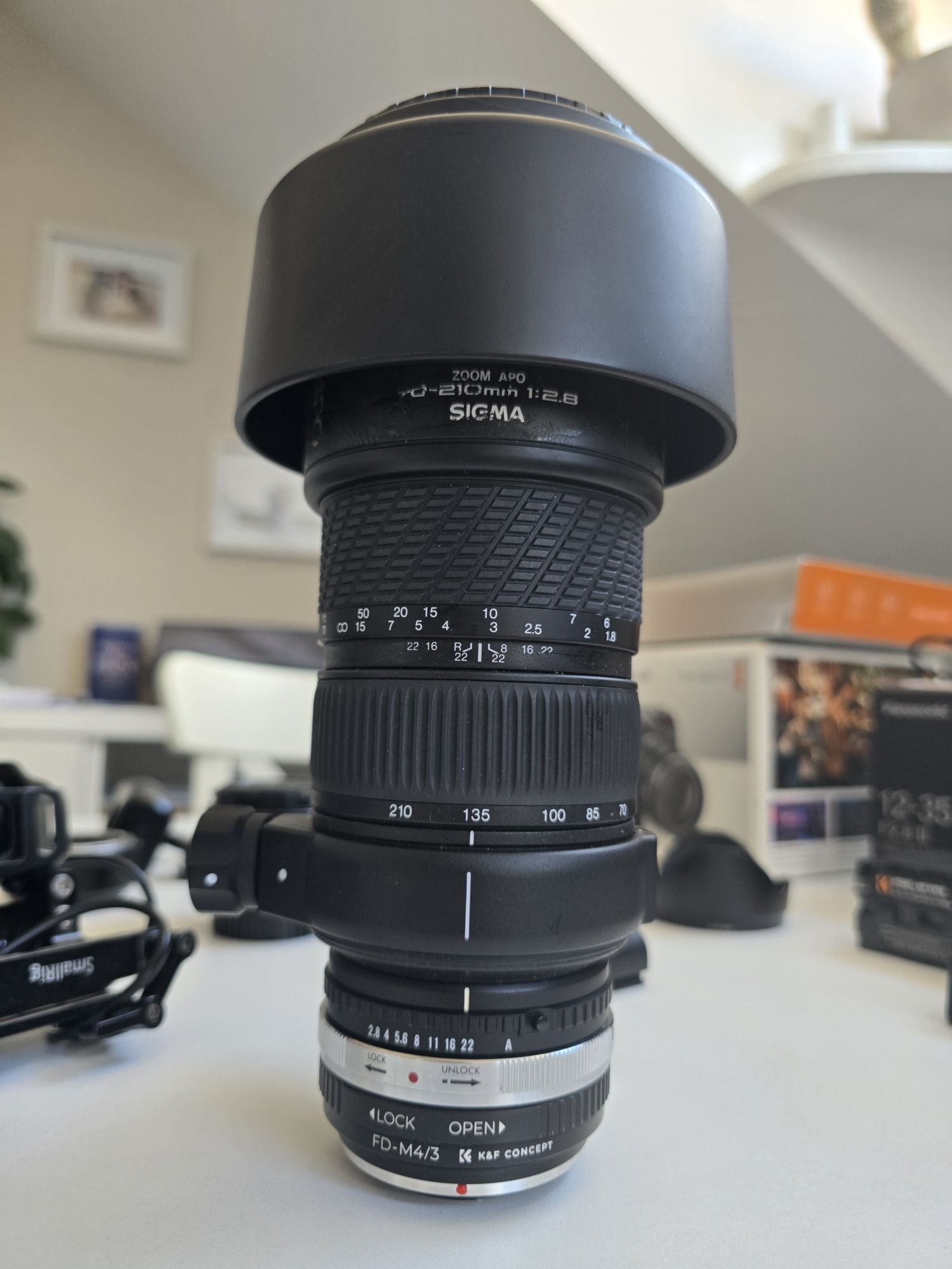 Obiektyw Sigma Zoom Apo FD 70-210