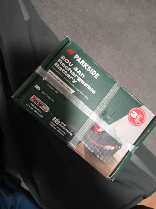 2 akumulatory parkside 4 ah