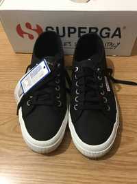 Sapatilhas Pretas Superga