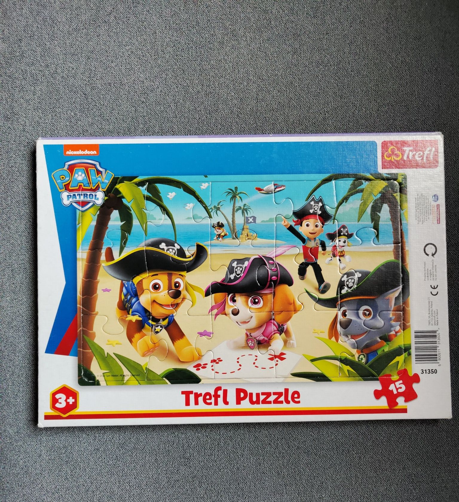 Sprzedam zestaw puzzli i układanek dla dziecka (2-4 lat)