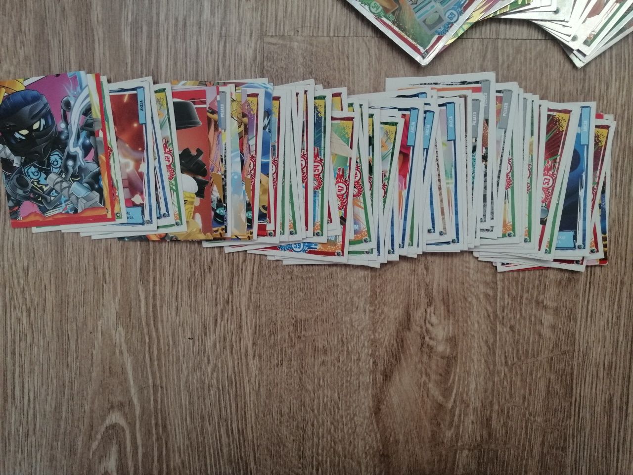 92 karty lego ninjago seria 9,9NP i 10